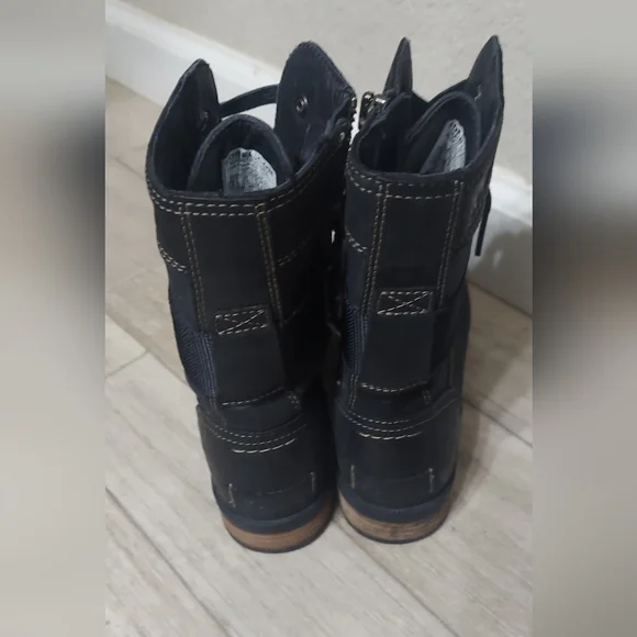 Sorel Emelie Conquest Boots Black Leather Moto Waterproof Shoes Women's Size 7.5 - Picture 3 of 7